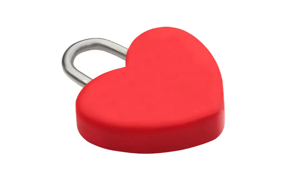 Download Heart Design Lock Photo for Valentine's Day 1402 