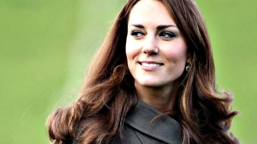 Wallpaper and background photo of Kate Middleton for her fans