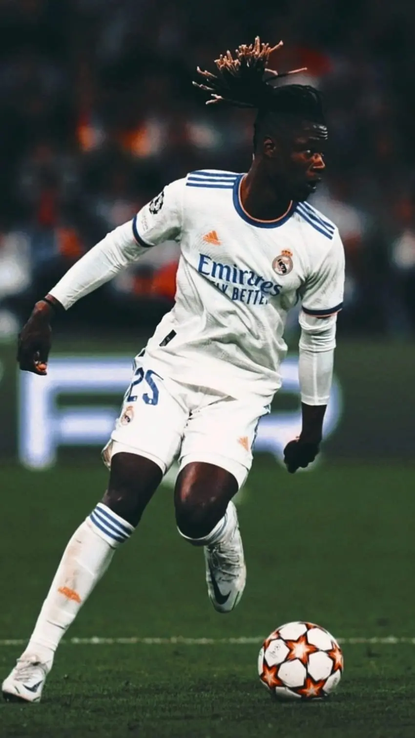 Phone wallpaper of Eduardo Camavinga when he played for Real Madrid