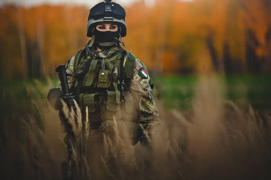 Profile photo of a female US military soldier