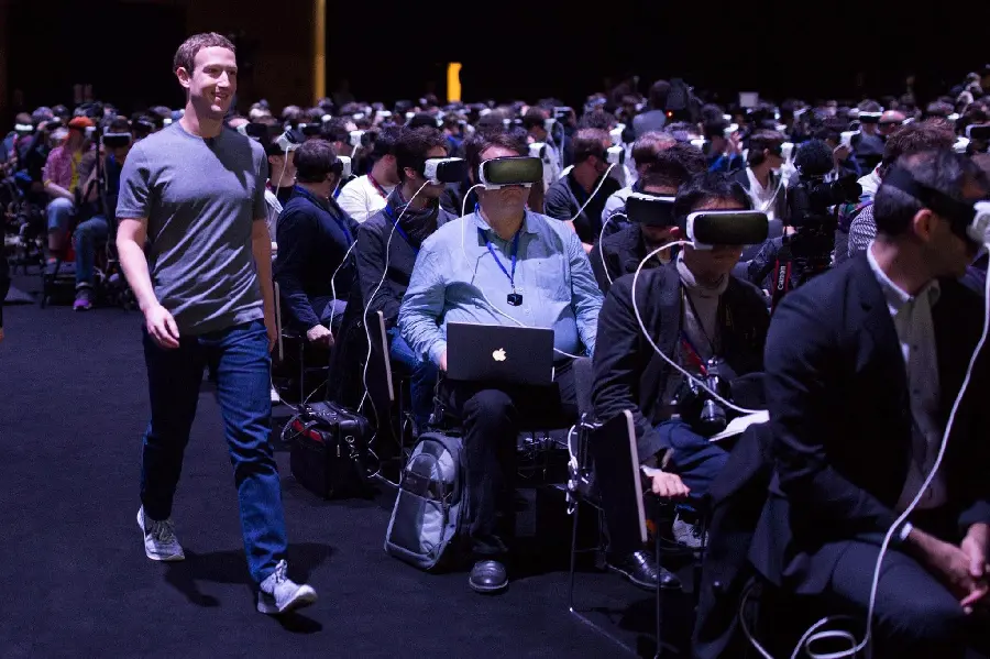 Photo of Mark Zuckerberg on the stage of the speech