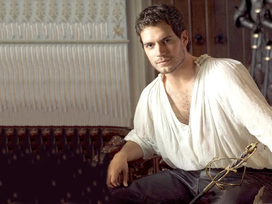 Wallpaper of the amazing and attractive Hollywood actor Henry Cavill