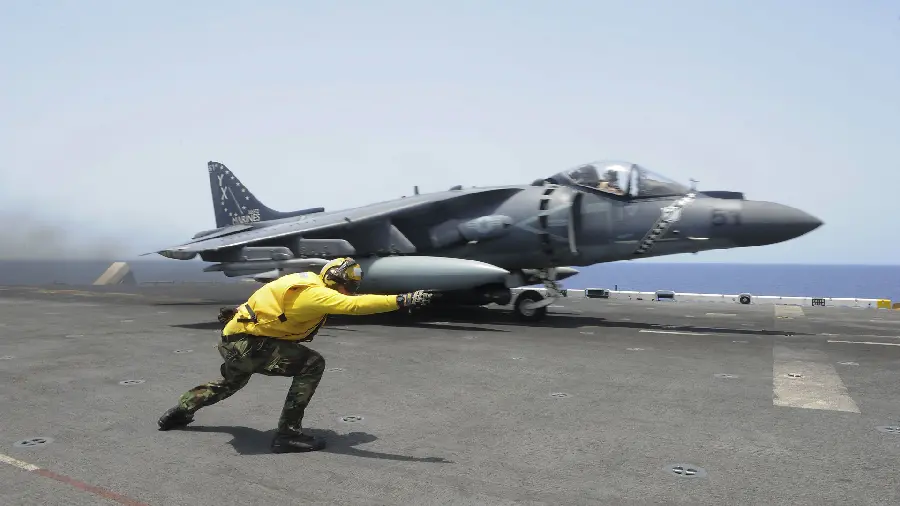A very special and interesting image of the full start of a fighter plane in 1403