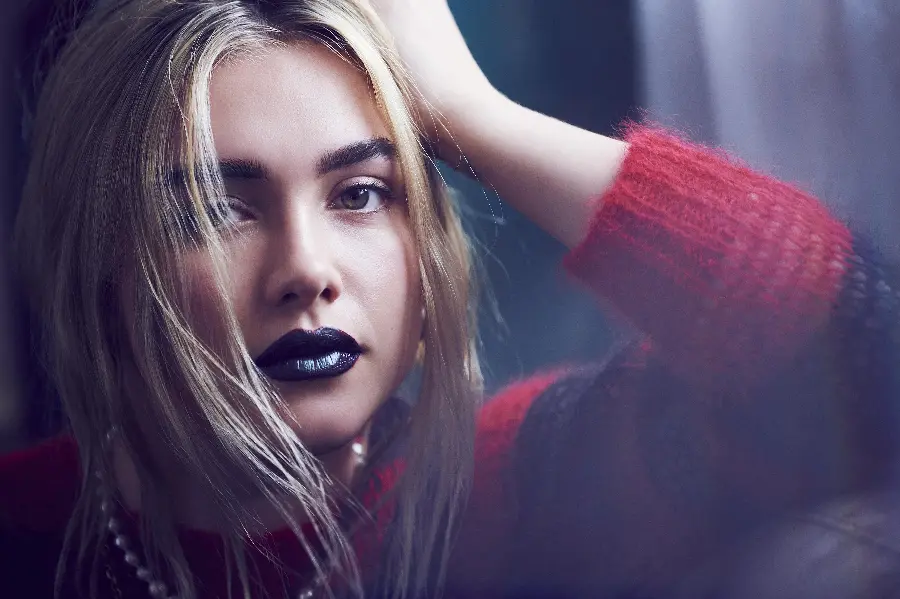 Florence Pugh's face wallpaper for poster printing