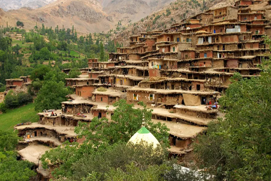 Photo of a scenic and interesting Iranian village for travel 1403