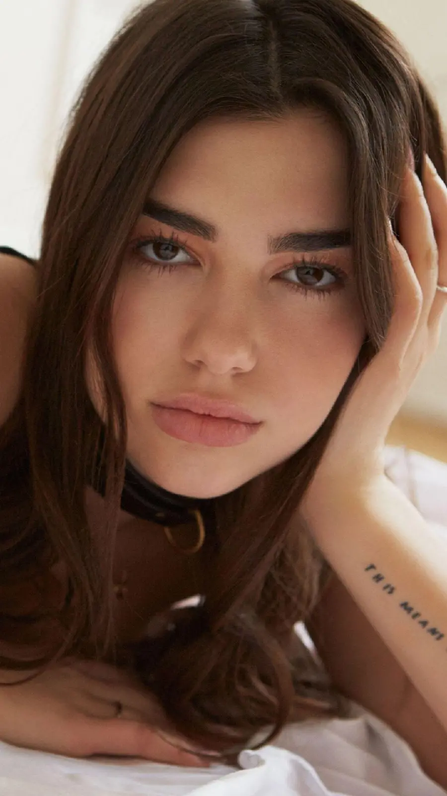 Beautiful pictures of the attractive face of pop singer Dua Lipa