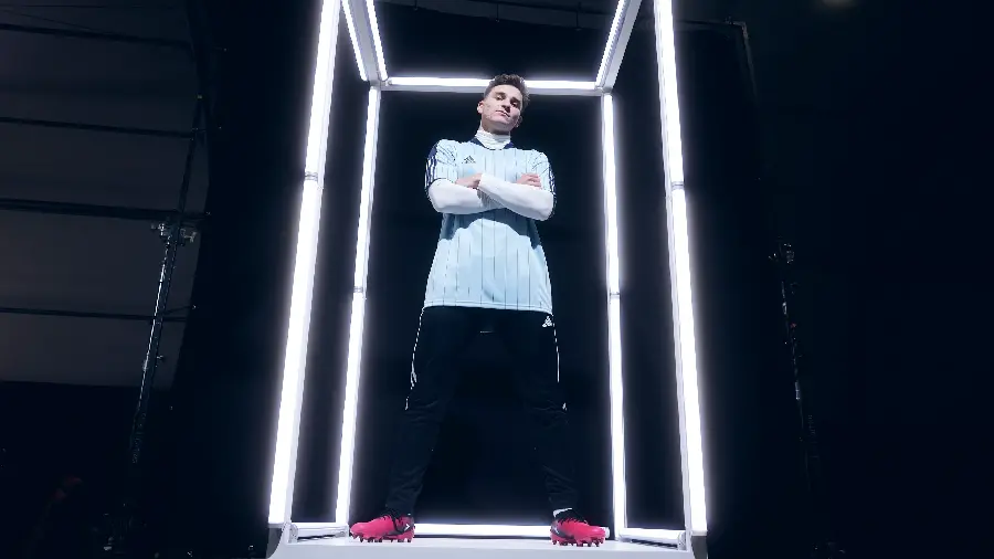 The best photo of Julen Alvarez in 2023 for profile and wallpaper 