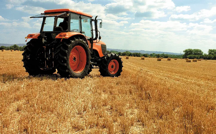 Photo of the tractor, the most important tool for agriculture in the current and modern time