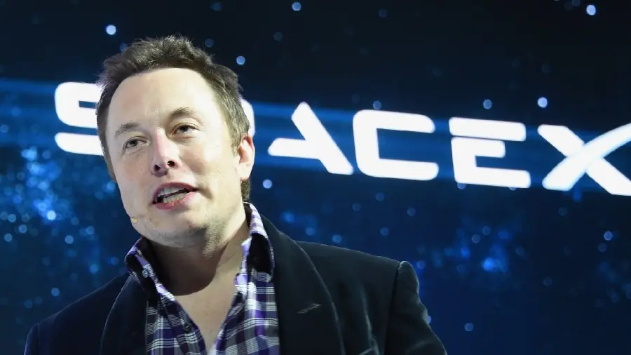 Profile photo of Elon Musk, one of the first on the rich list