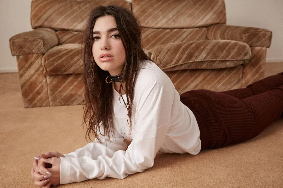 Wallpaper of Dua Lipa for fans of this singer