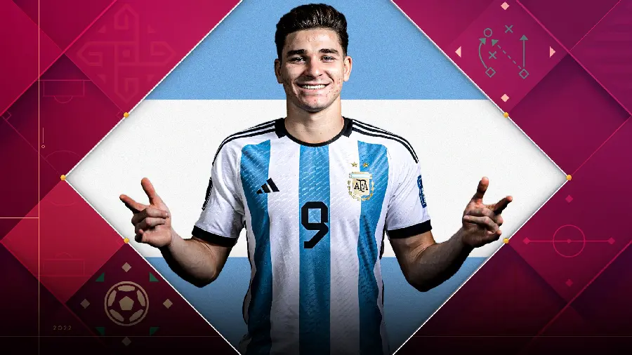 Extremely beautiful photo of Julen Alvarez in the Argentina national team uniform
