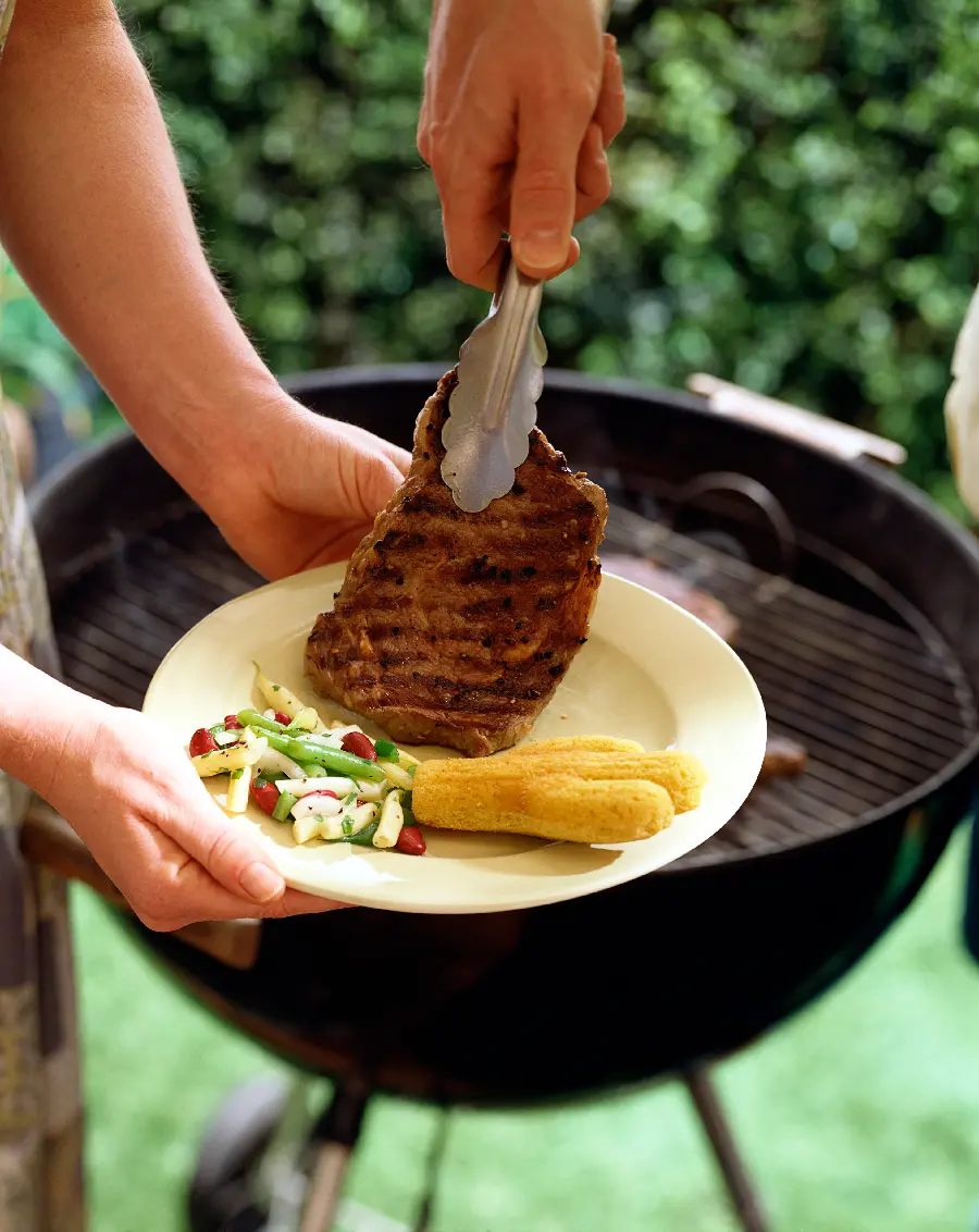 Background with a steak cooking design with a direct link