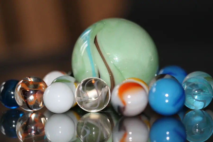 Download high quality wallpaper glass marbles