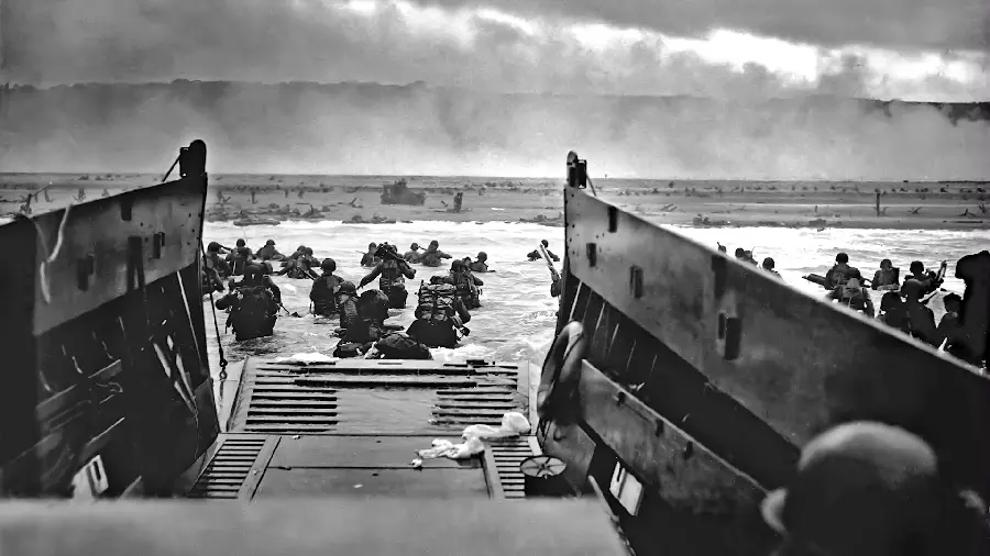 Download old black and white World War II image