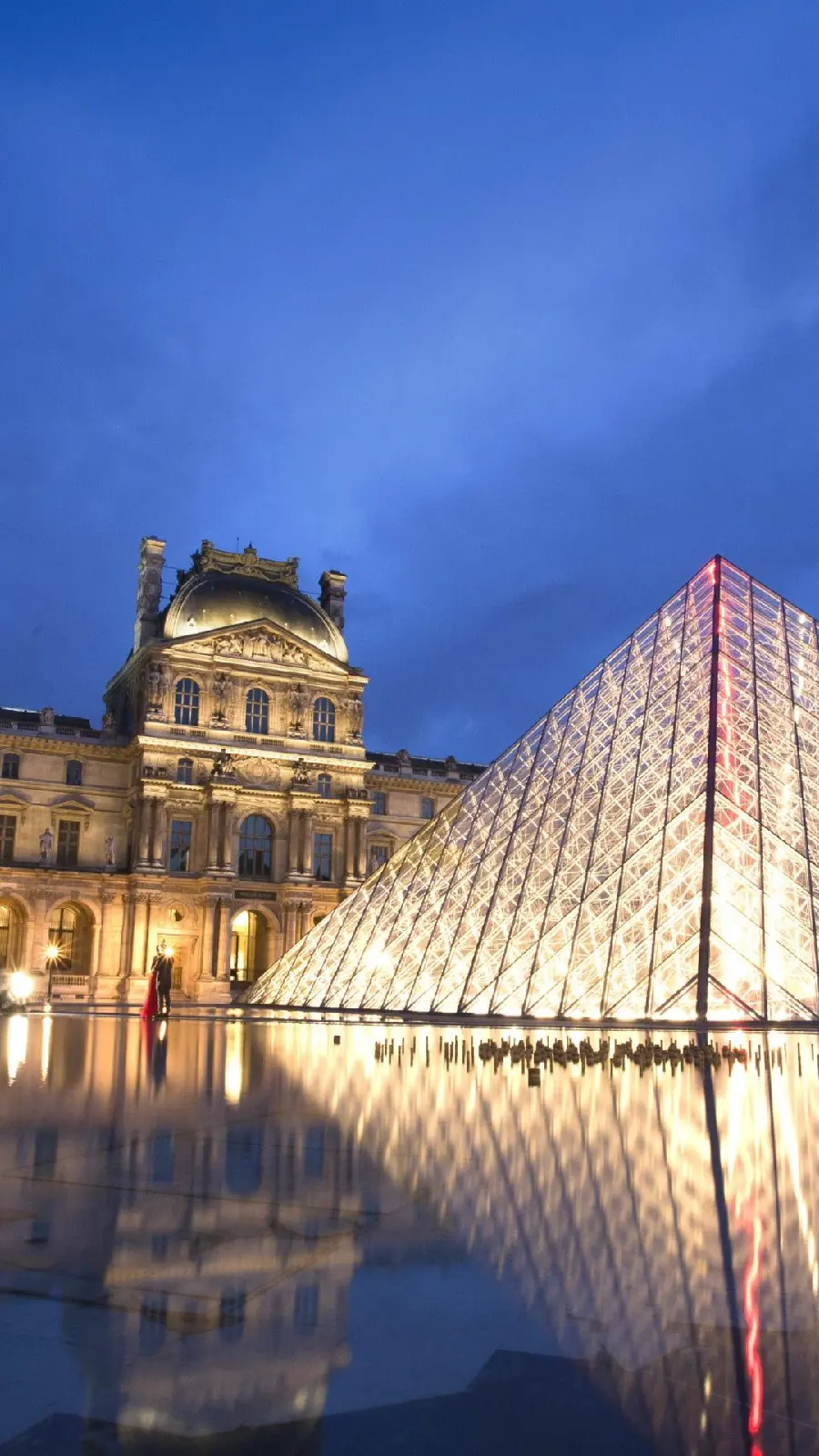 Louvre Museum