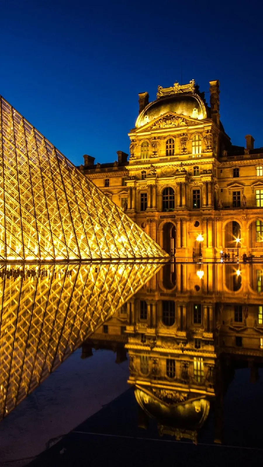 Louvre Museum