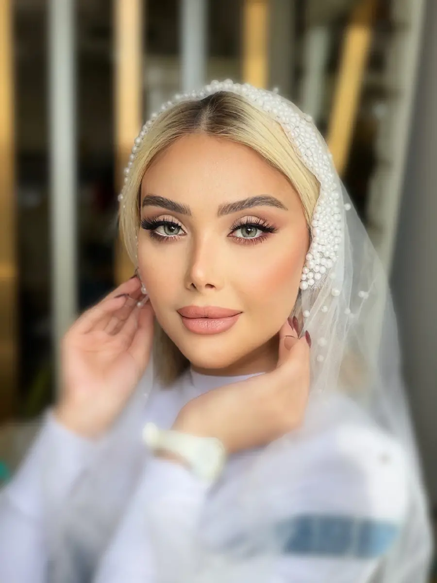 Insta bride makeup photo