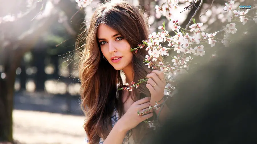 Beautiful girl photo for profile