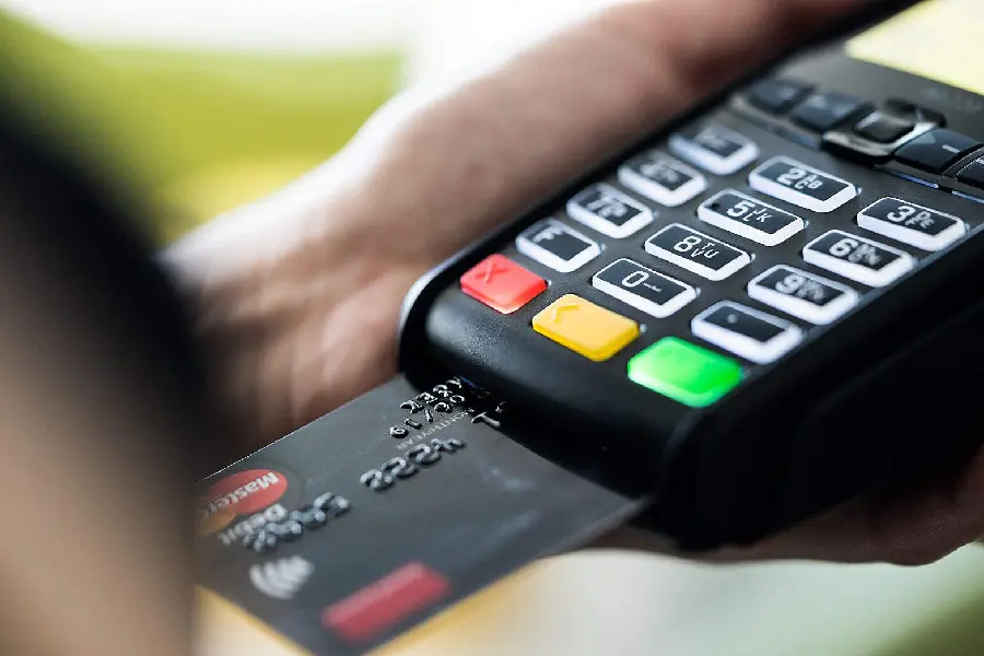 High resolution wallpaper png of card reader used in content writing