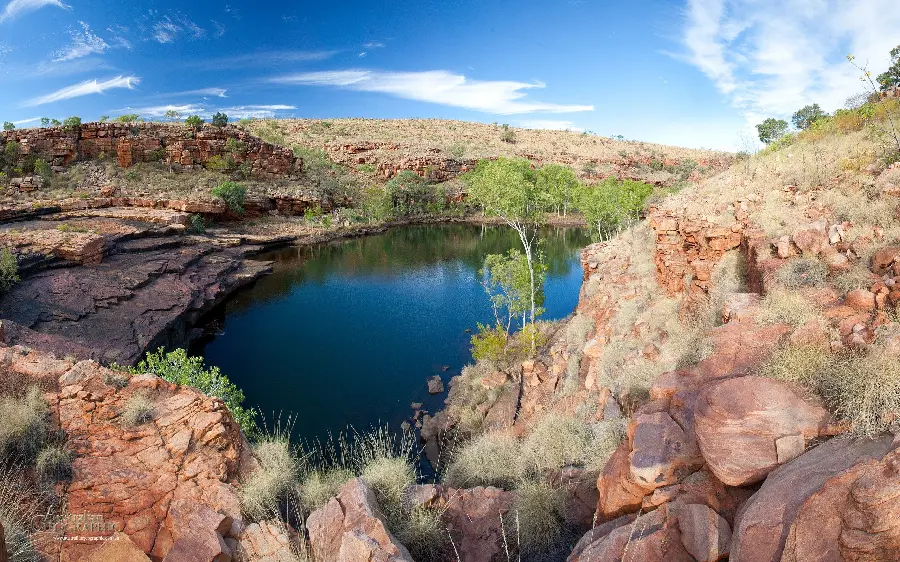 Australian nature image pristine lake in the middle of the mountains