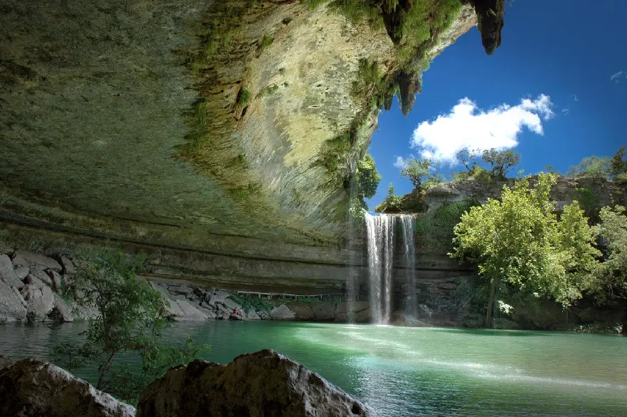 Cave lake