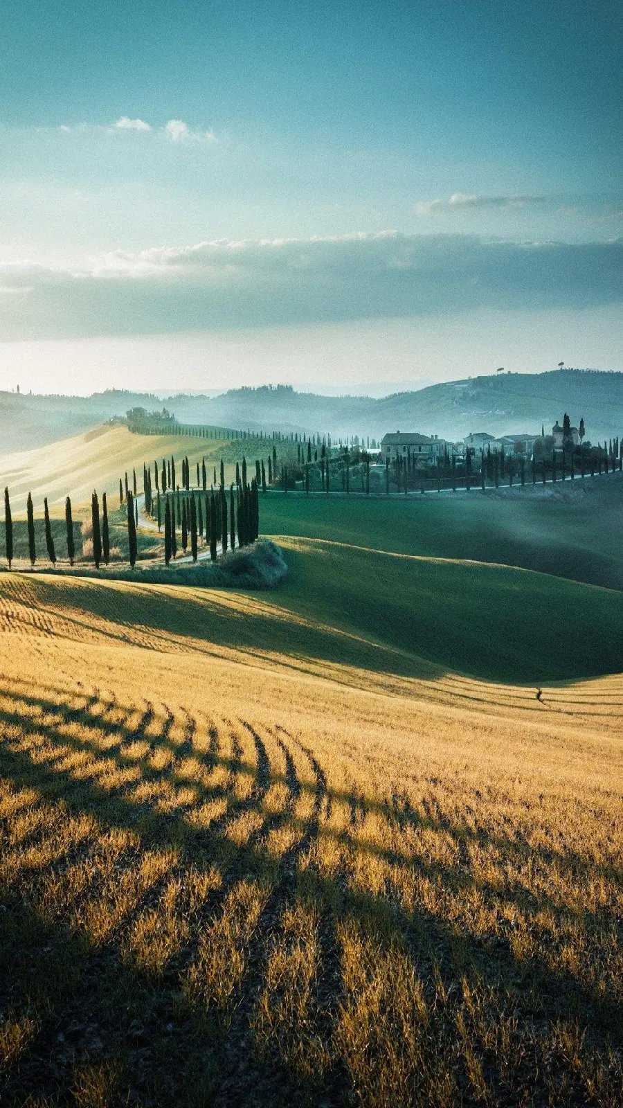 Photos of the area around cities in Italy