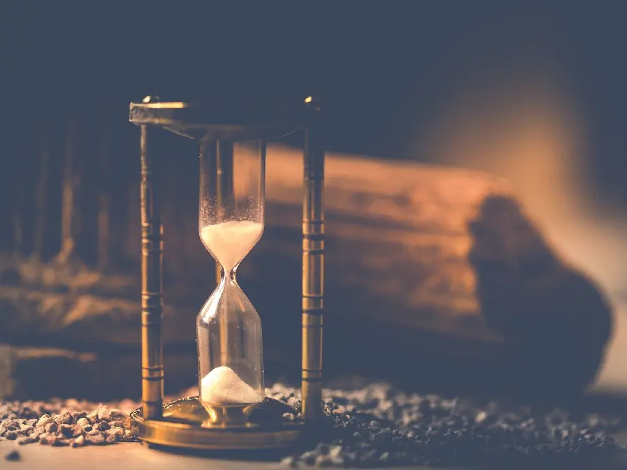 Hourglass