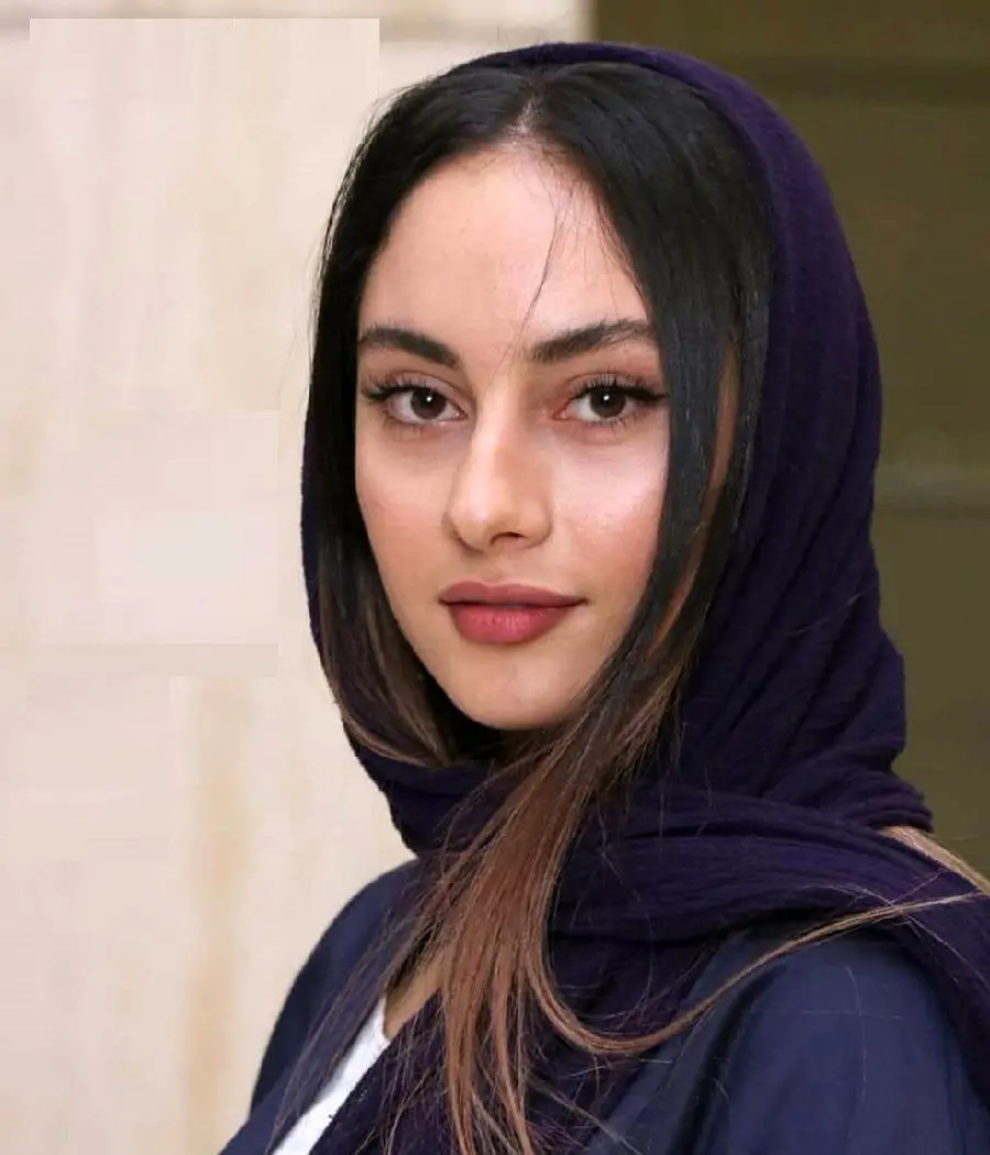 High quality photo of Terlan Parvaneh