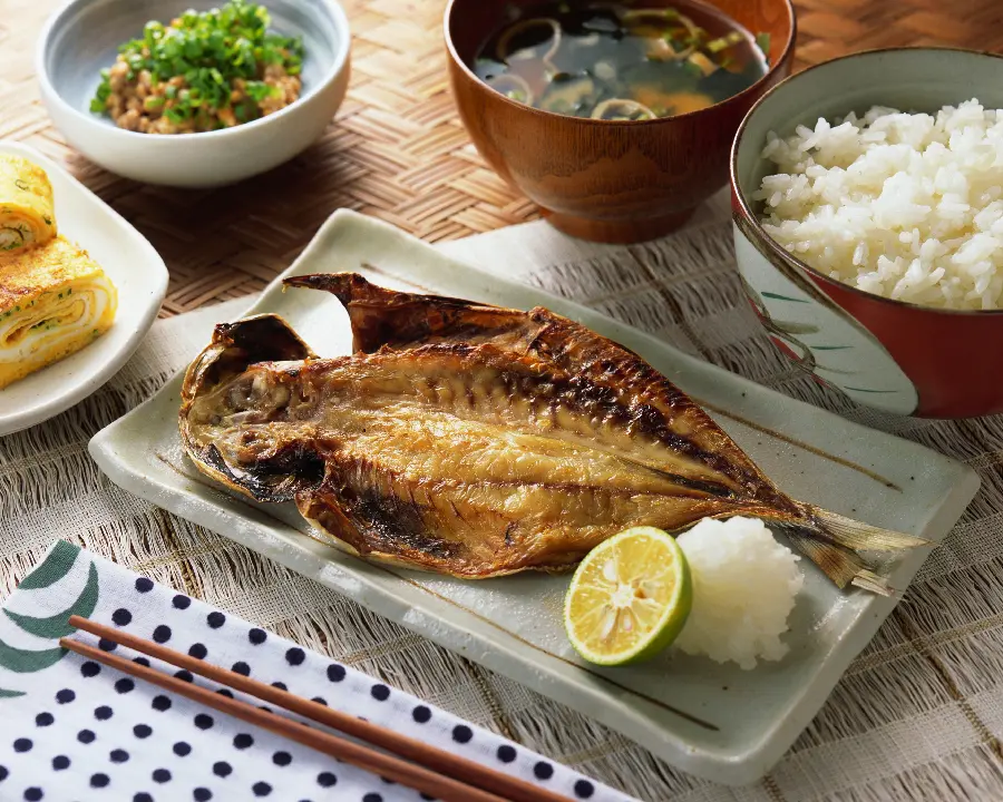 Stock images of various seafood including fish, shrimp, shellfish