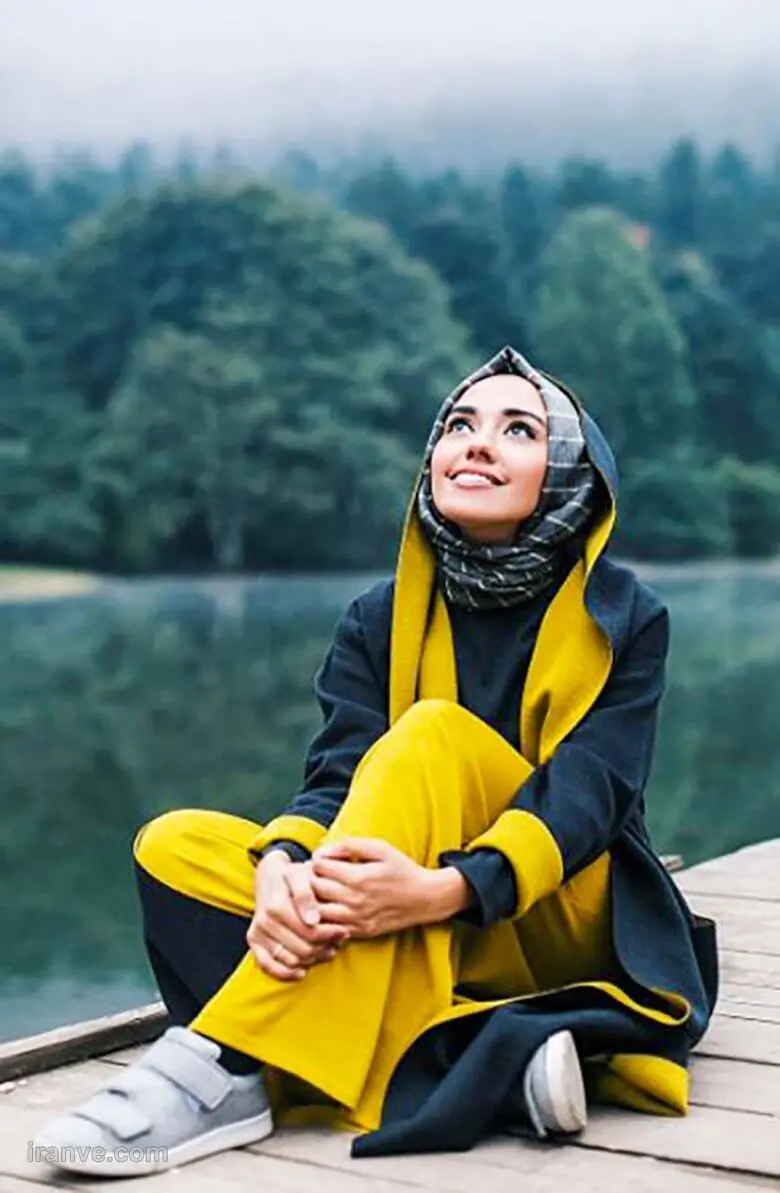 Beautiful profile photo without text