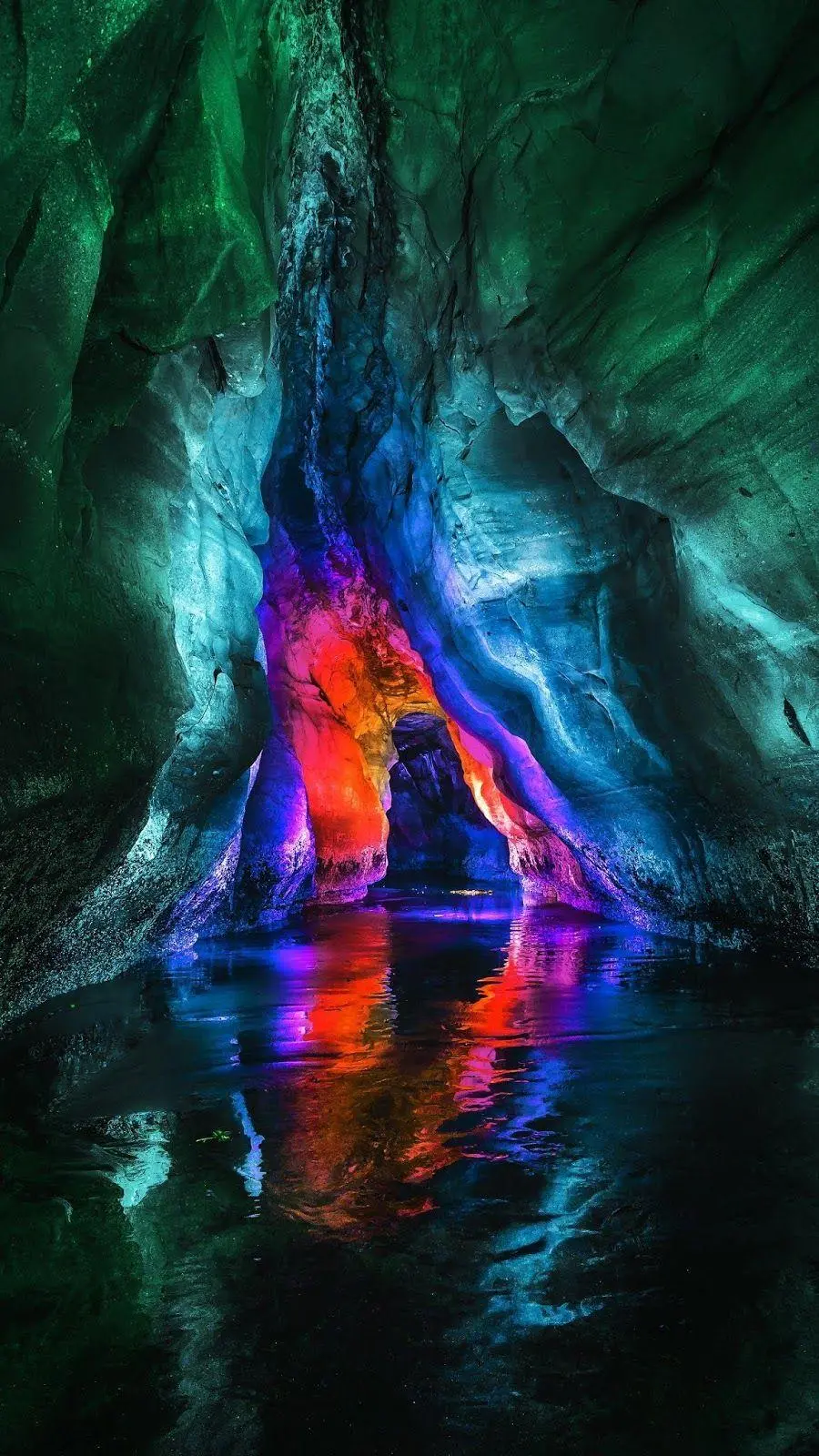 Cave Lake