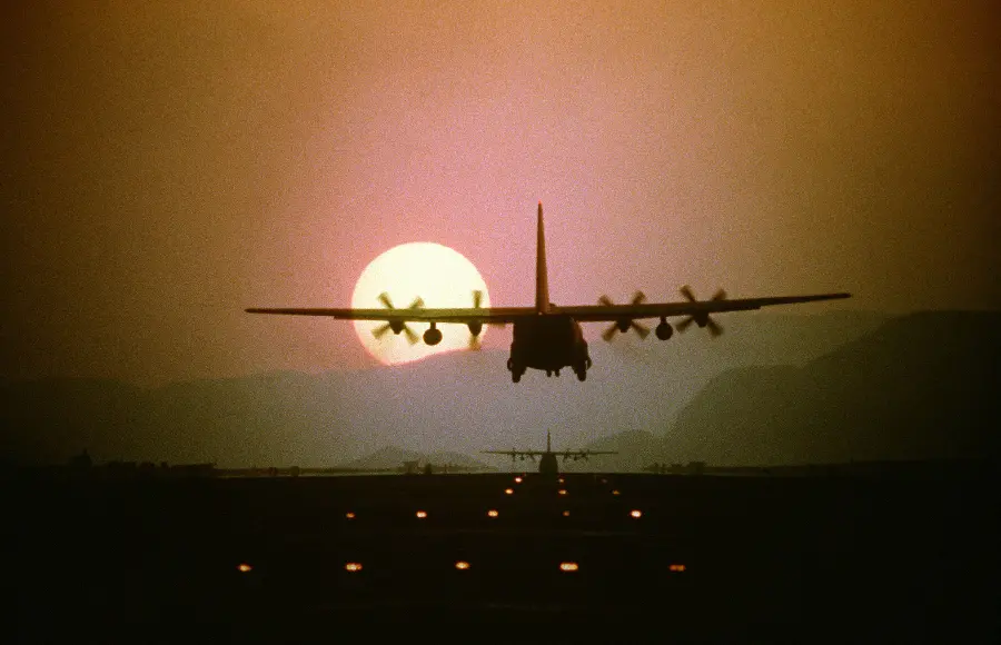 Download Wallpaper of Hercules C 130 Aircraft 