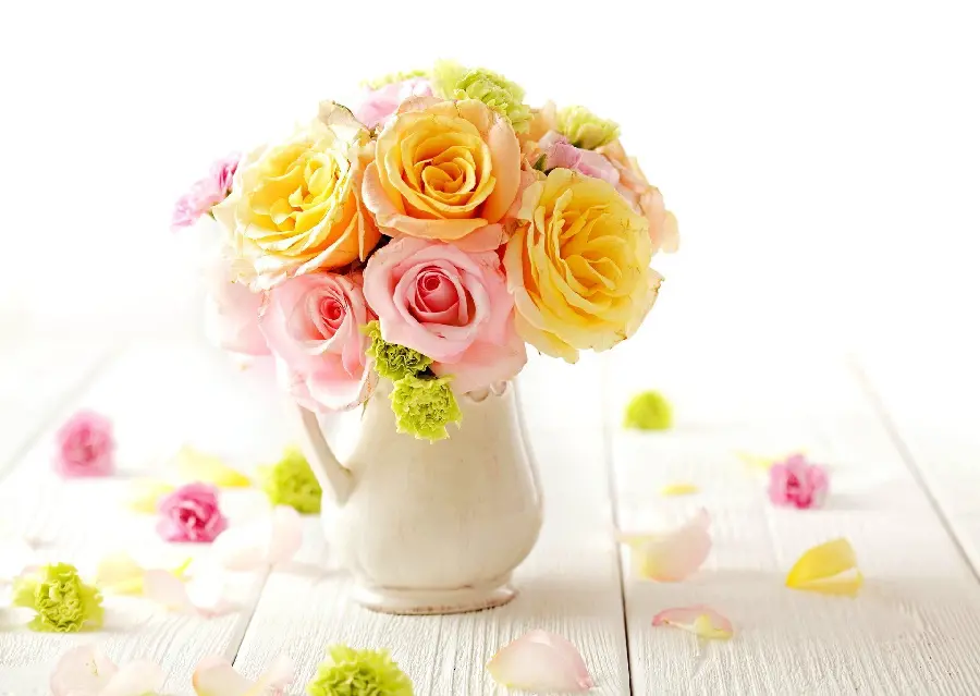 Download background of yellow and pink flowers in a white vase for desktop wallpaper