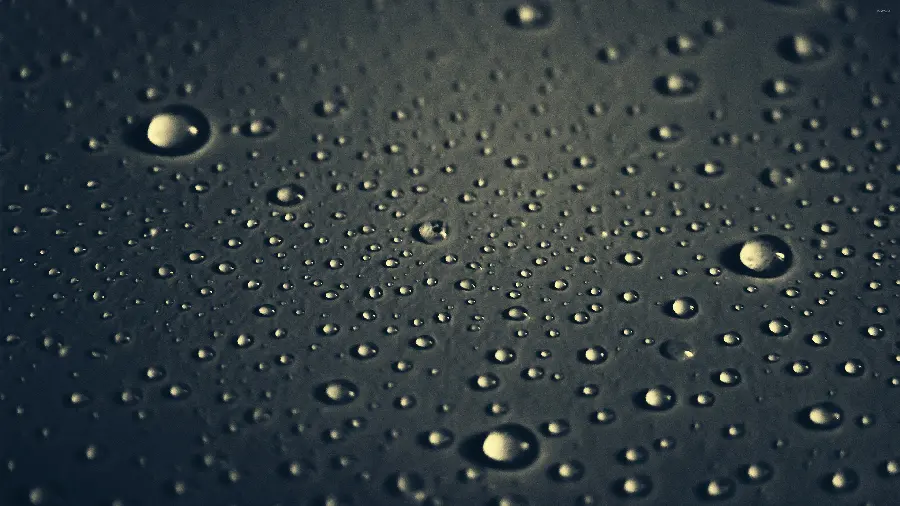 Black background and the possibilities of water dew on glass