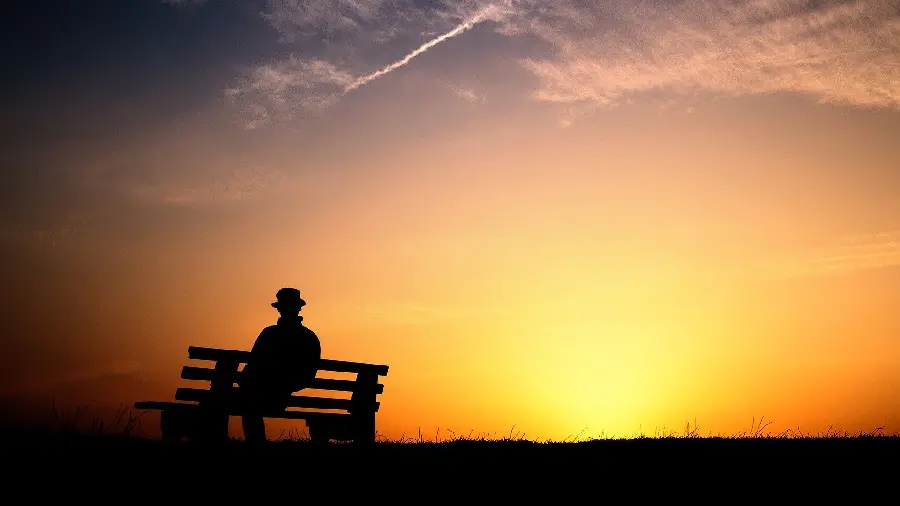 Download profile picture of a lonely boy at sunset