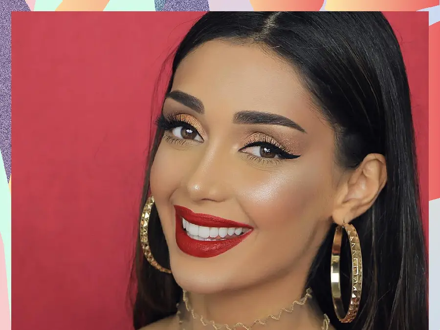 Photo of the doll makeup