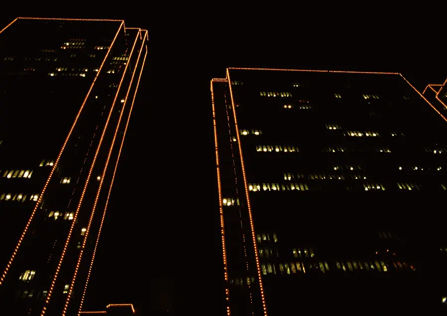Commercial building