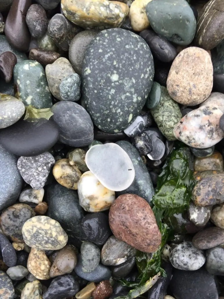 Sample photo of transparent silica stone sea glass