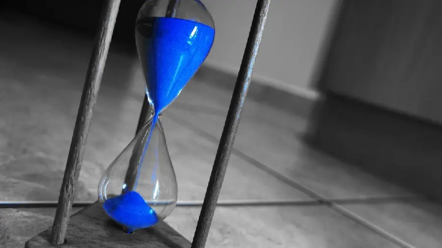 Hourglass