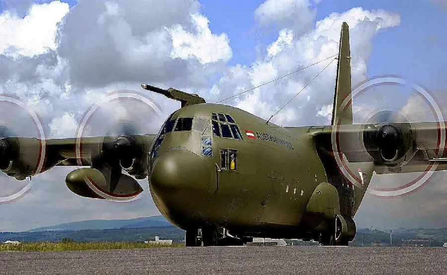 Cool wallpaper of Hercules C 130 in Austrian Air Force