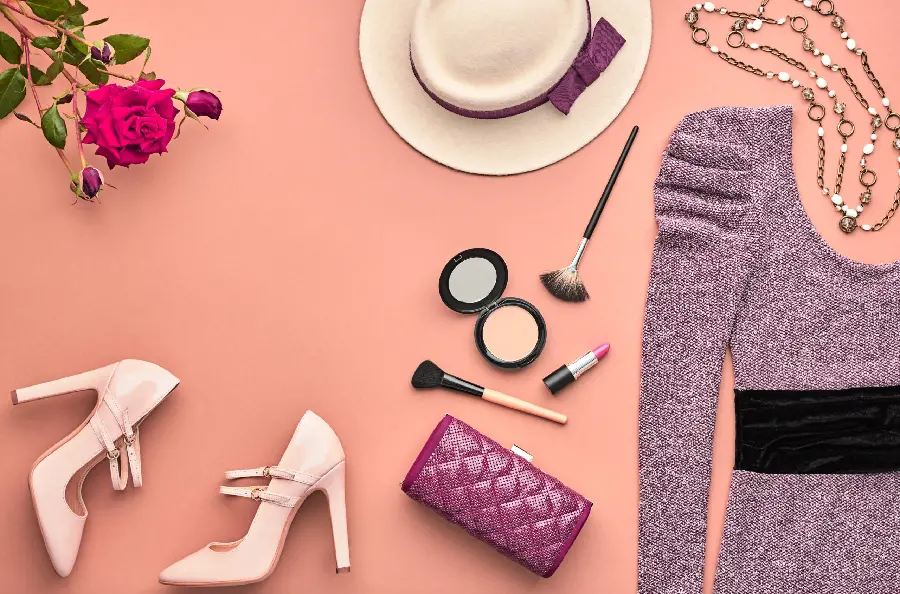 Women's accessories - jewelry, glasses, watches, scarves and headscarves