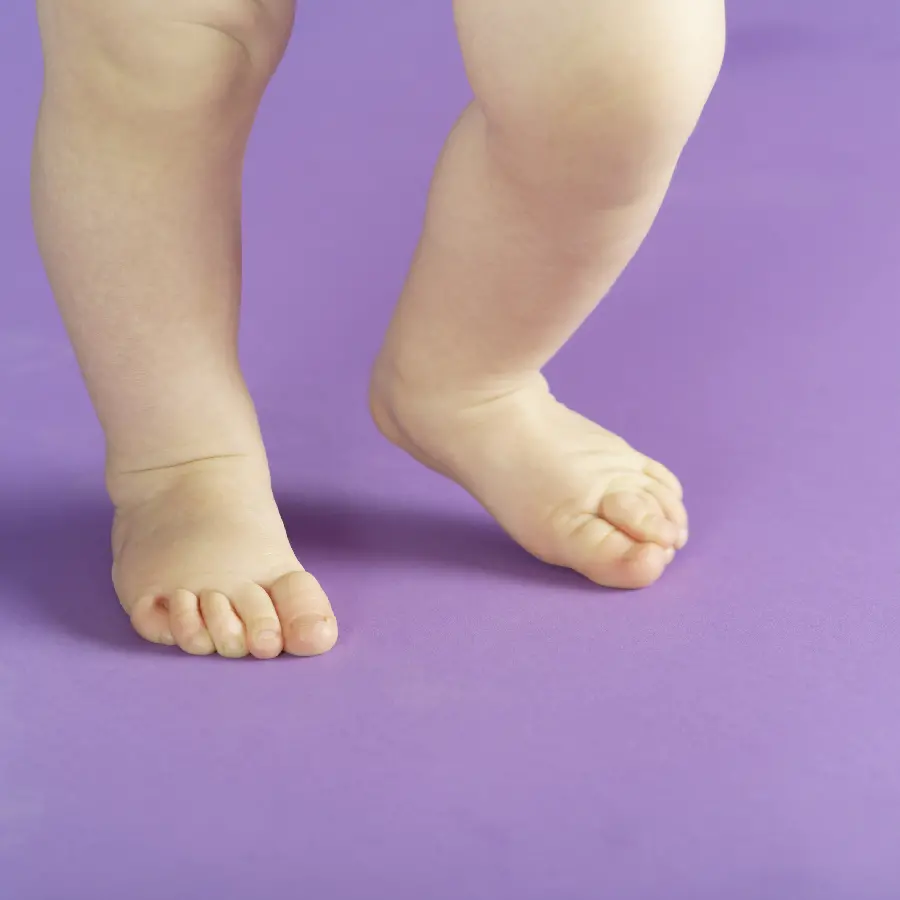 Baby feet photo for profile