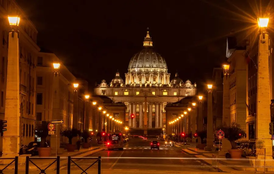 Vatican wallpaper at night