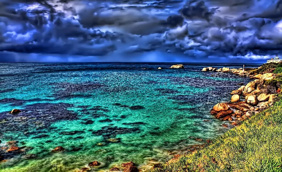 Download high-quality photo of Australia's coral beaches