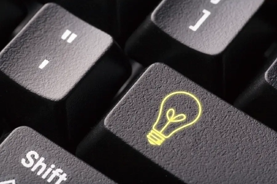 Painting a lamp on a keyboard button