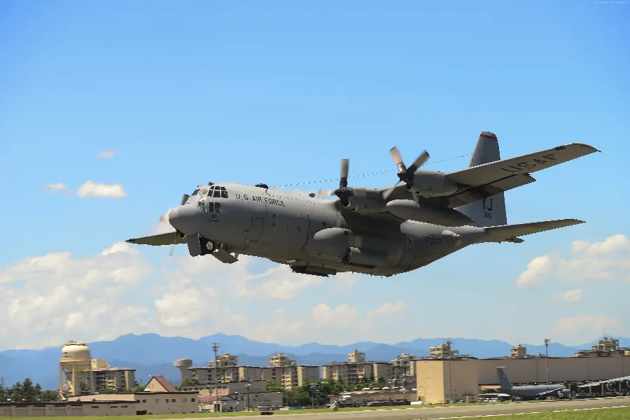 Spectacular stock photo for computer background Hercules C 130