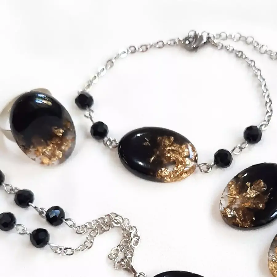 Photos of beautiful jewelry for women