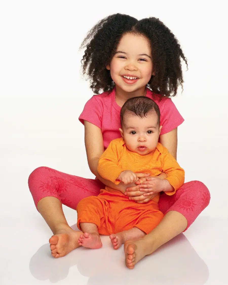 The most attractive baby photos of girls and boys