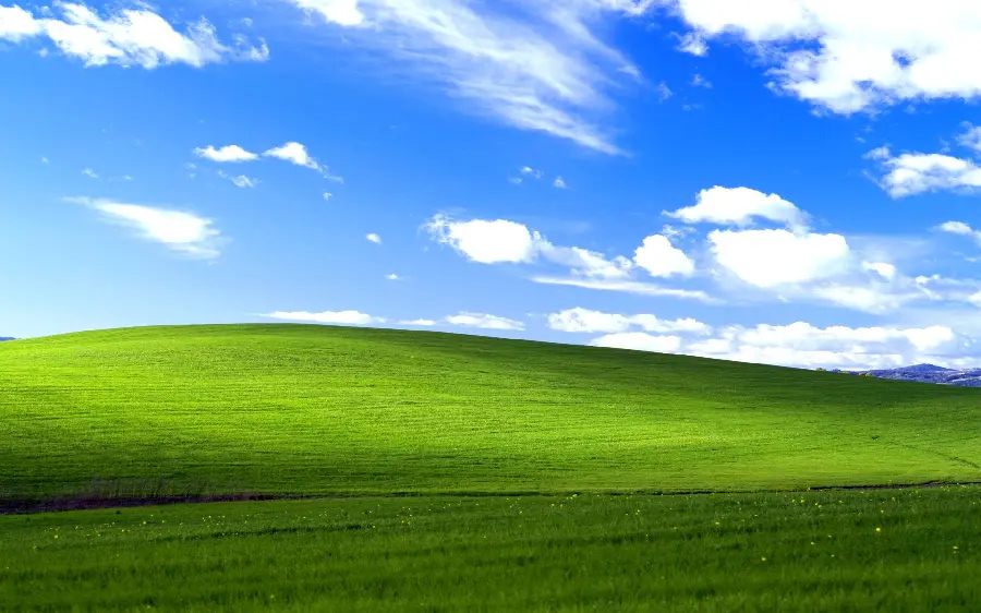 Download Free Windows XP Wallpaper