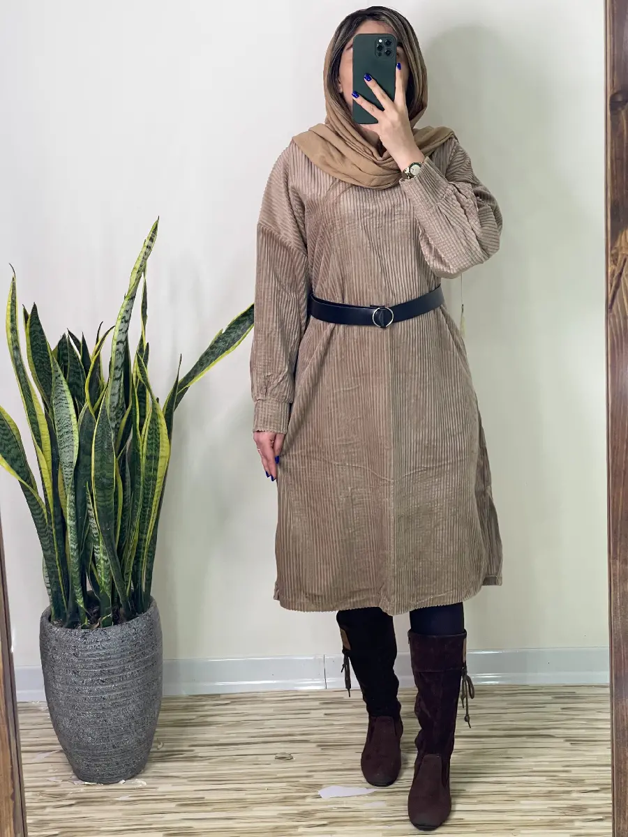 New Women's Sports Coat Model Photo